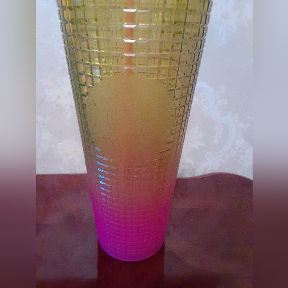Starbucks 2022 Lemon Neon Pink Ombre Grid Tumbler - Picture 2 of 3